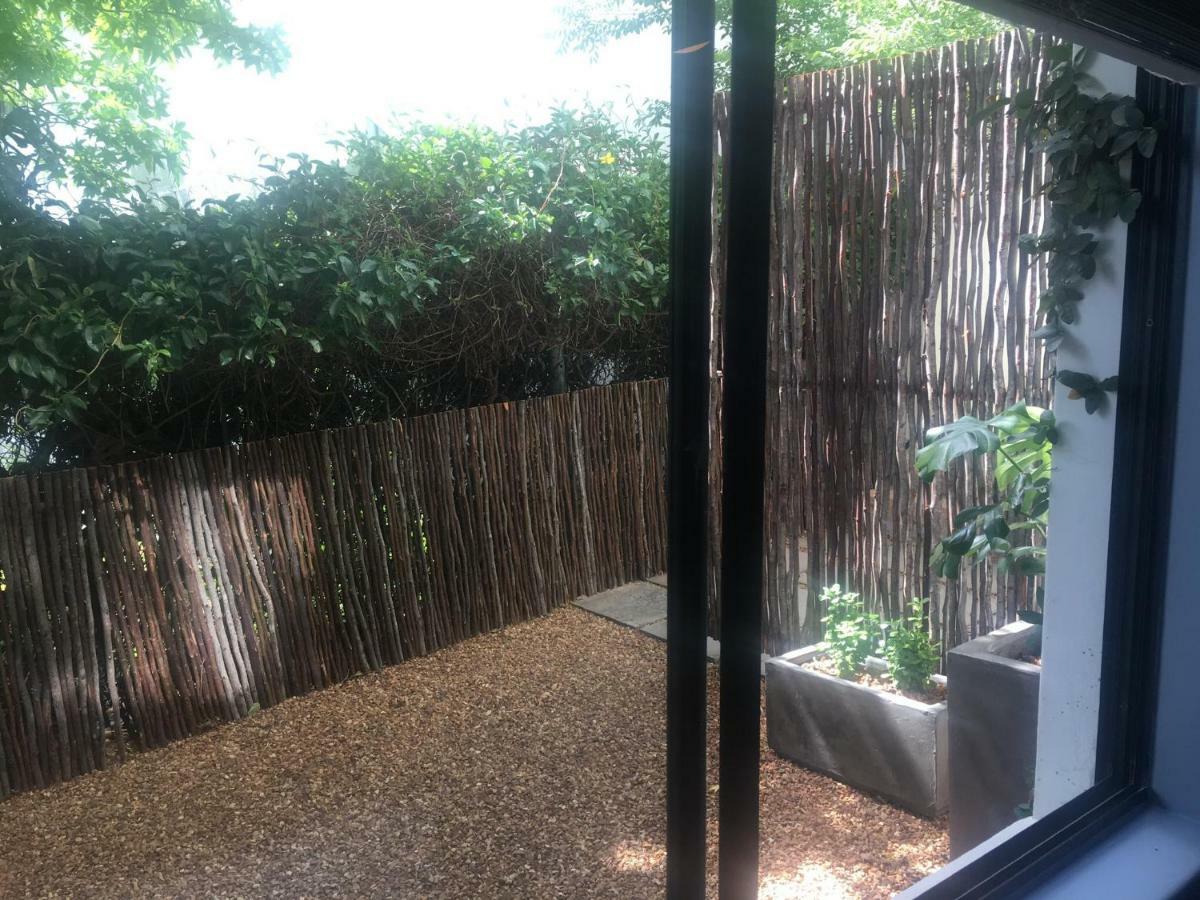 Table Mountain Guest Cottage With Private Garden Cidade Do Cabo Exterior foto